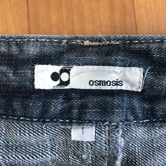 OSMOSIS(オズモーシス)のosmosis / 加工ジーンズ / サイズ1 レディースのパンツ(デニム/ジーンズ)の商品写真