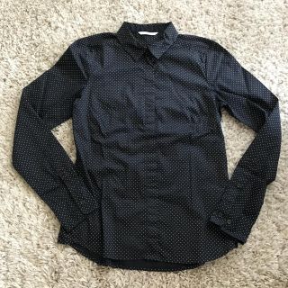 エイチアンドエム(H&M)のドット柄シャツ(シャツ/ブラウス(長袖/七分))