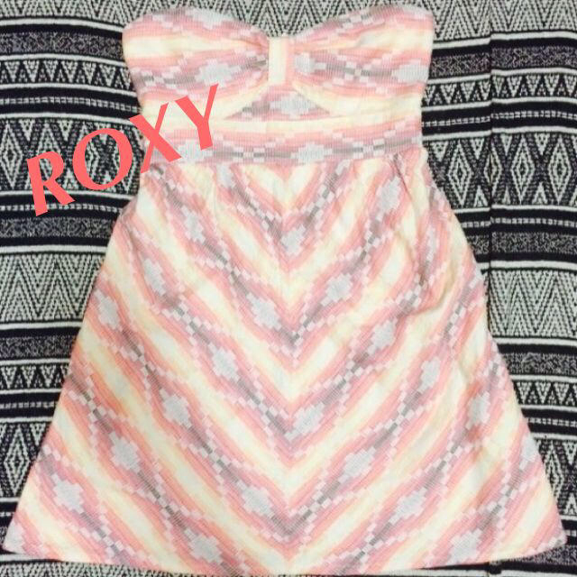Roxy(ロキシー)のROXY ワンピース レディースのワンピース(ミニワンピース)の商品写真