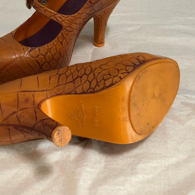Vivienne Westwood(ヴィヴィアンウエストウッド)のVivienne Westwood × Melissa クロコ押しヒールパンプス レディースの靴/シューズ(ハイヒール/パンプス)の商品写真