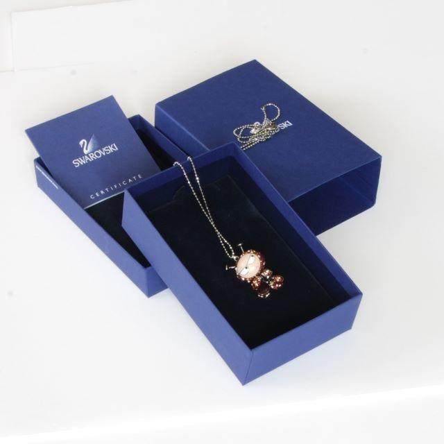 SWAROVSKI(スワロフスキー)の【中古美品】スワロフスキー ブラックキャットペンダント レディースのアクセサリー(ネックレス)の商品写真