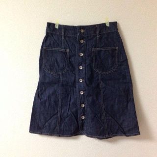 ダブルクローゼット(w closet)のw closet デニムスカート(ひざ丈スカート)