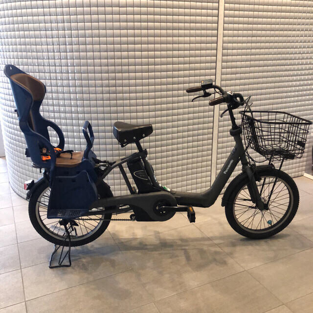 ギュトアニーズ電動アシスト自転車子供乗せシート付き | フリマアプリ ラクマ