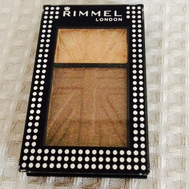 RIMMEL(リンメル)のRIMMELデュアルアイカラー クリーム&パウダー コスメ/美容のベースメイク/化粧品(アイシャドウ)の商品写真