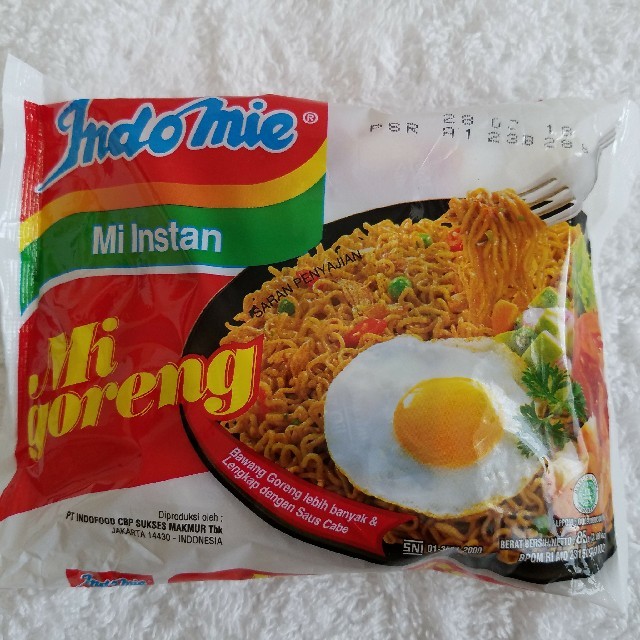 【白うさP様専用】インスタント焼きそば☆インドミー・ミーゴレン  食品/飲料/酒の加工食品(インスタント食品)の商品写真