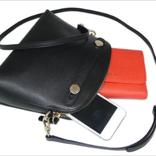 フルラ(Furla)のフルラ パイパー CROSSBODY ショルダー(ショルダーバッグ)