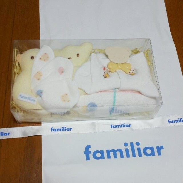 familiar(ファミリア)の新品　familiarギフト キッズ/ベビー/マタニティのこども用ファッション小物(その他)の商品写真