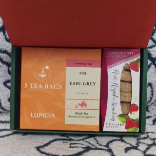 ルピシア(LUPICIA)のパープル様専用　値下げ☆新品・未開封　ルピシア紅茶＆クッキー(茶)