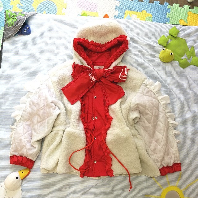 keisuke kanda(ケイスケカンダ)のメアリィ様専用 未使用 プレイコート ベンチコート レディースのジャケット/アウター(ロングコート)の商品写真