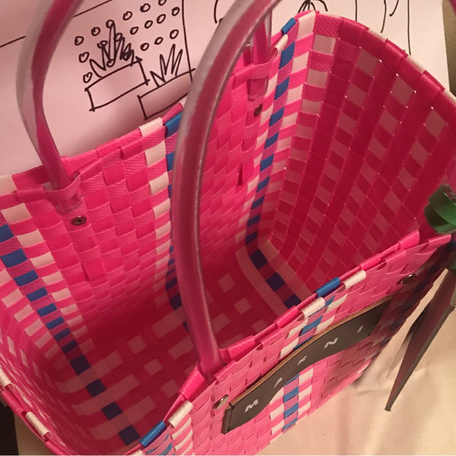 Marni(マルニ)のメープル様専用♥ marni  フラワーカフェ ピクニックバッグ マルニ レディースのバッグ(トートバッグ)の商品写真