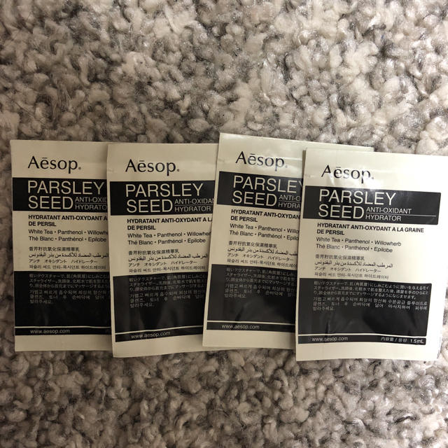 Aesop(イソップ)のすんみ♡様専用【送料込】Aesop 4袋セット コスメ/美容のスキンケア/基礎化粧品(乳液/ミルク)の商品写真