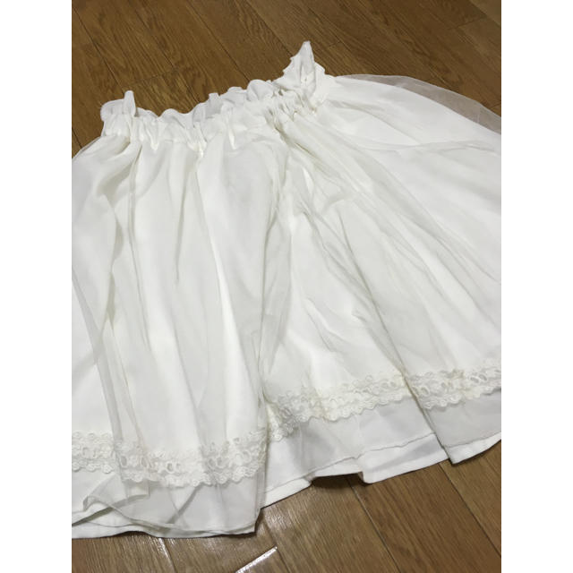 LIZ LISA(リズリサ)のホワイト シフォン リボン スカート レディースのスカート(ひざ丈スカート)の商品写真
