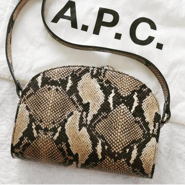 A.P.C ショルダーバッグ