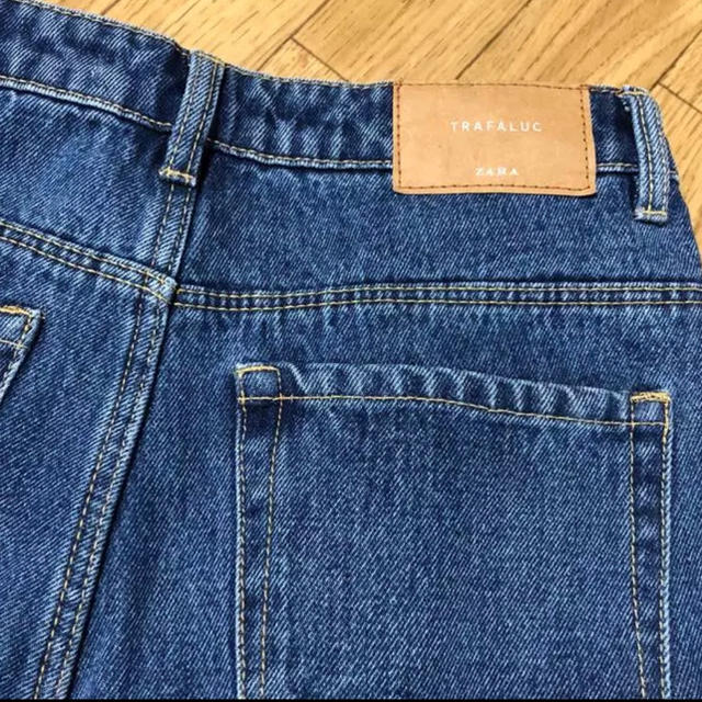 ZARA(ザラ)のzara ハイウエストストレートデニム レディースのパンツ(デニム/ジーンズ)の商品写真