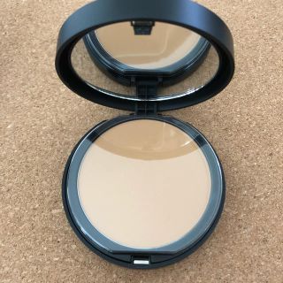 ベアミネラル(bareMinerals)のベアプロ パウダーファンデーション CAMEL17 ベアミネラル(ファンデーション)