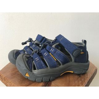 キーン(KEEN)の美品❣️KEEN キッズ サンダル❣️16㎝(サンダル)