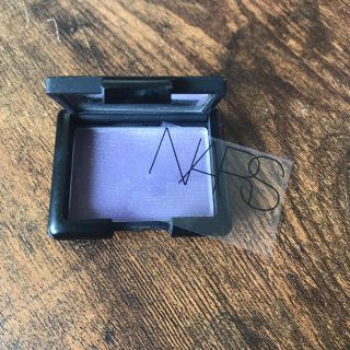 ナーズ(NARS)のNARSシングルアイシャドー(アイシャドウ)