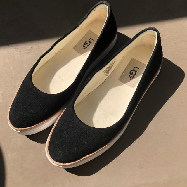 UGG 黒 スリッポン