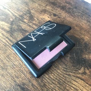 ナーズ(NARS)のNARSブラッシュ レッド(チーク)