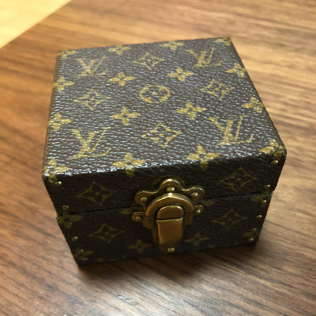 LOUIS VUITTON - ちゃい様専用 ヴィトン ジュエリーボックス お LOUIS VUITTON - ちゃい様専用 ヴィトン ジュエリーボックス お