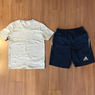 アディダス(adidas)のトミーTシャツ&adidasショートパンツ150㎝(Tシャツ/カットソー)