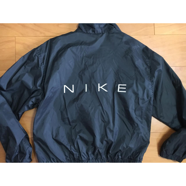 NIKE(ナイキ)の値下げ！！NIKE ウインドブレーカー メンズのジャケット/アウター(ナイロンジャケット)の商品写真