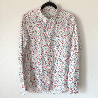 ジーユー(GU)の花柄ジーユーGU シャツ 綿100% XL(シャツ)