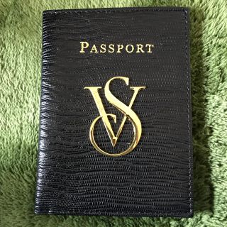 ヴィクトリアズシークレット(Victoria's Secret)の新品日本未入荷 Victoria’s Secret パスポートケース(旅行用品)