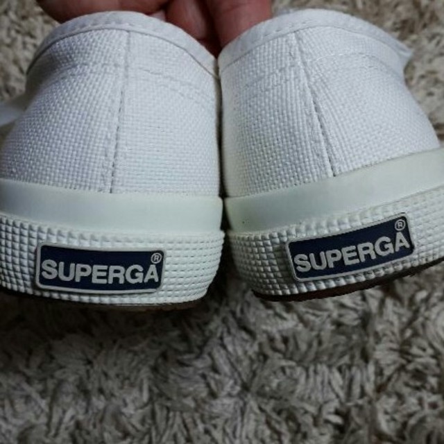 SUPERGA(スペルガ)のスペルガ　スニーカー　白 レディースの靴/シューズ(スニーカー)の商品写真