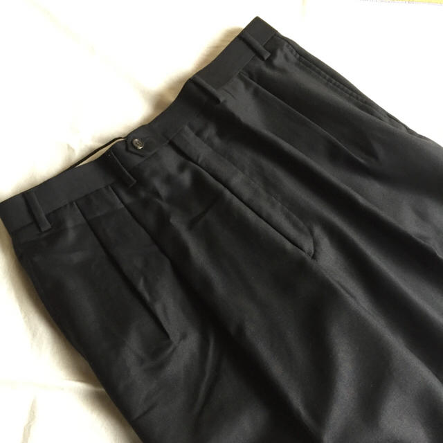 Ralph Lauren(ラルフローレン)のラルフローレン 2タック ウール×カシミヤ ブラック スラックス 黒 カシミア メンズのパンツ(スラックス)の商品写真