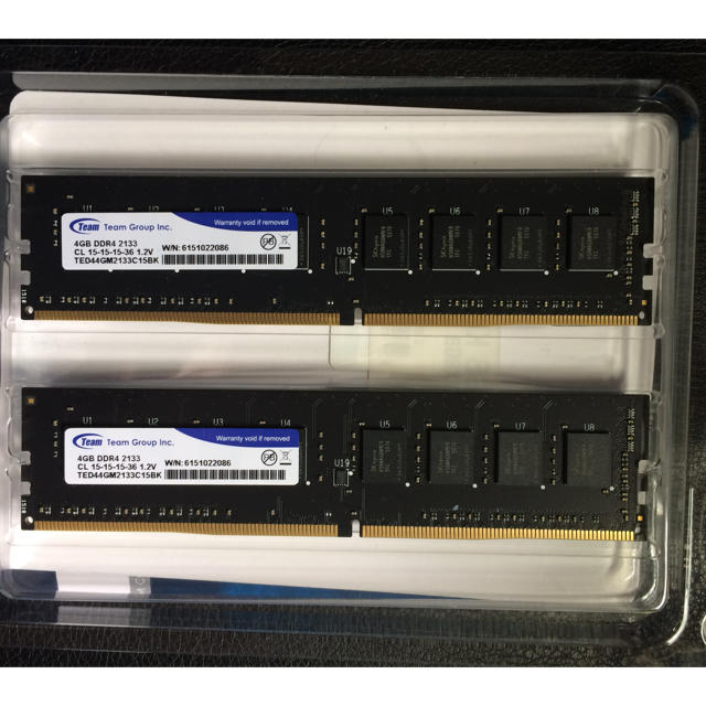 黒基盤 DDR4メモリ 4GB×2(8GB)