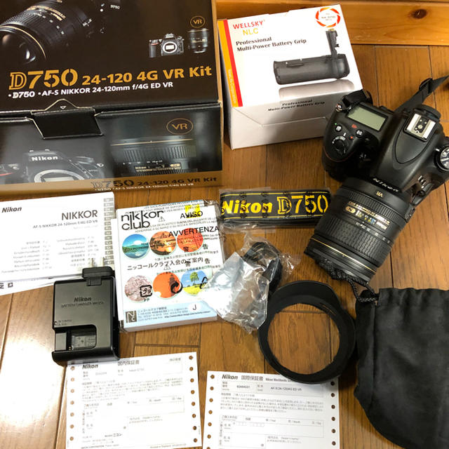 Nikon - 【うーちゃん】D750 24-120mm 4G VR Kit
