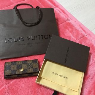 ルイヴィトン(LOUIS VUITTON)の4連キーケース♡ルイヴィトン(キーケース)