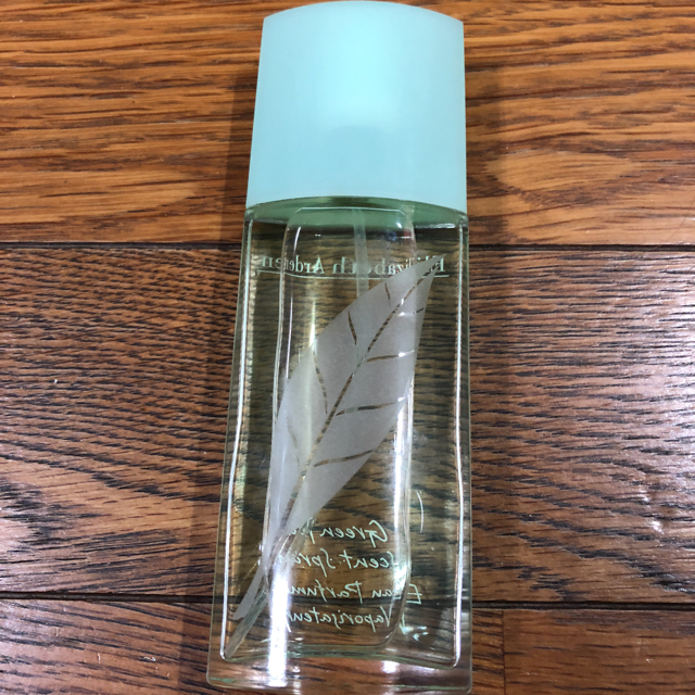 Elizabeth Arden(エリザベスアーデン)のElizabeth  ARDEN  クリーン  ティ  セント  スプレー コスメ/美容のコスメ/美容 その他(その他)の商品写真