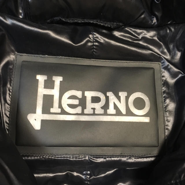 ヘルノ44黒ライトダウンジャケット正規店購入タトラスモンクレール