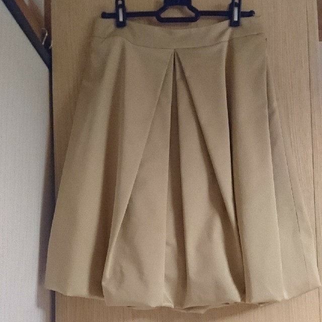 M-premier(エムプルミエ)のブライア .ローズ様専用美品✨エムプルミエバルーンスカート レディースのスカート(ひざ丈スカート)の商品写真