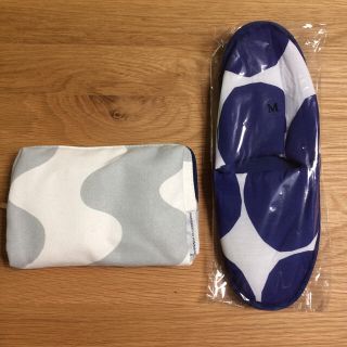 マリメッコ(marimekko)のマリメッコ新品フィンエアーポーチスリッパアイマスクトラベルセットアメニティー(旅行用品)