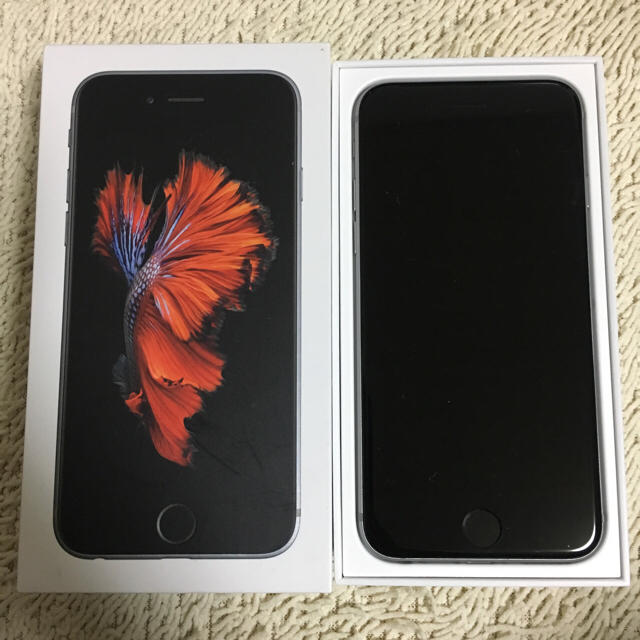 iPhone(アイフォーン)のsix19様専用 iPhone6s 64gb スマホ/家電/カメラのスマートフォン/携帯電話(スマートフォン本体)の商品写真