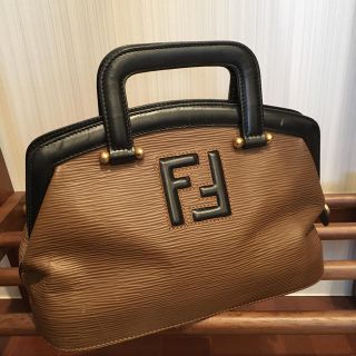 フェンディ(FENDI)のフェンディ ハンドバッグ(ハンドバッグ)