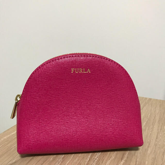 Furla(フルラ)のフルラ ポーチ ピンク レディースのファッション小物(ポーチ)の商品写真