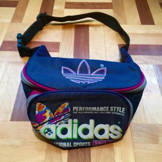 アディダス(adidas)の80s adidas ウエストポーチ アディダス(ウエストポーチ)