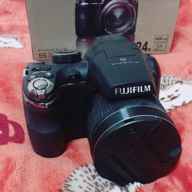 カメラ FUJIFILM