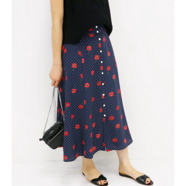 IENA(イエナ)の新品 IENA ドット前ボタンスカート レディースのスカート(ロングスカート)の商品写真
