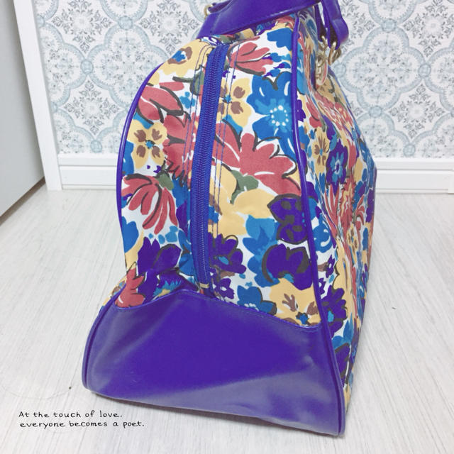 【LAEVIS】群青色花柄ボストンバッグ✩︎美品 レディースのバッグ(ボストンバッグ)の商品写真