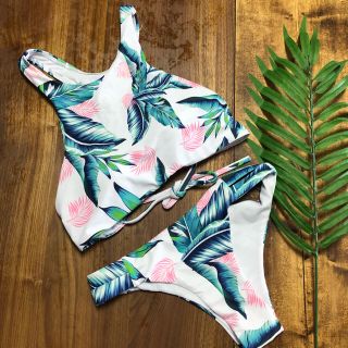 ロキシー(Roxy)の【再入荷】 bikini➳リーフ柄ハイネックビキニ インポート(水着)