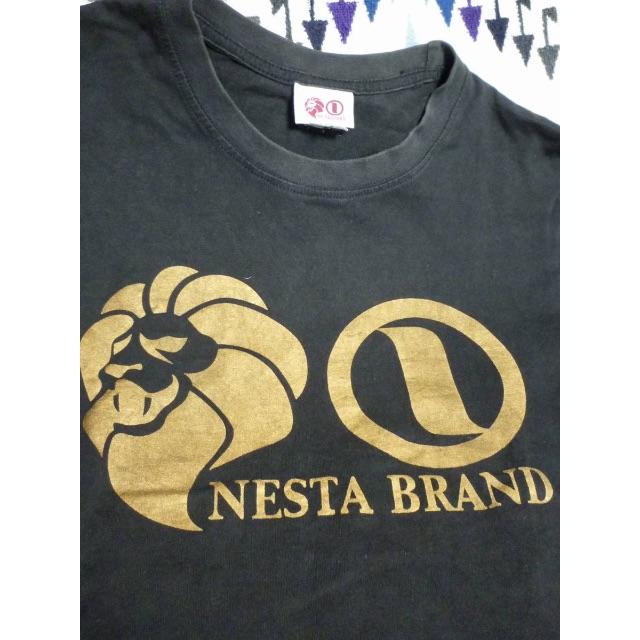 NESTA BRAND(ネスタブランド)の送料込　USA製　ネスタブランド　ゴールド　ロゴ　プリント　Tシャツ メンズのトップス(Tシャツ/カットソー(半袖/袖なし))の商品写真