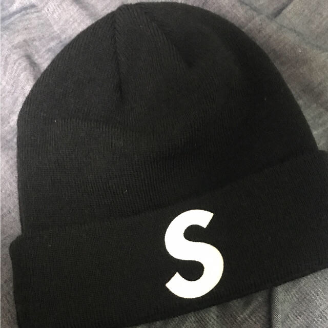 supreme newera sロゴ ビーニー