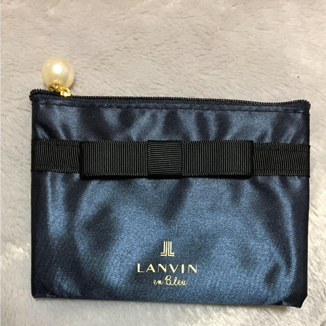 LANVIN en Bleu(ランバンオンブルー)のランバンオンブルー テッシュケース  レディースのファッション小物(その他)の商品写真