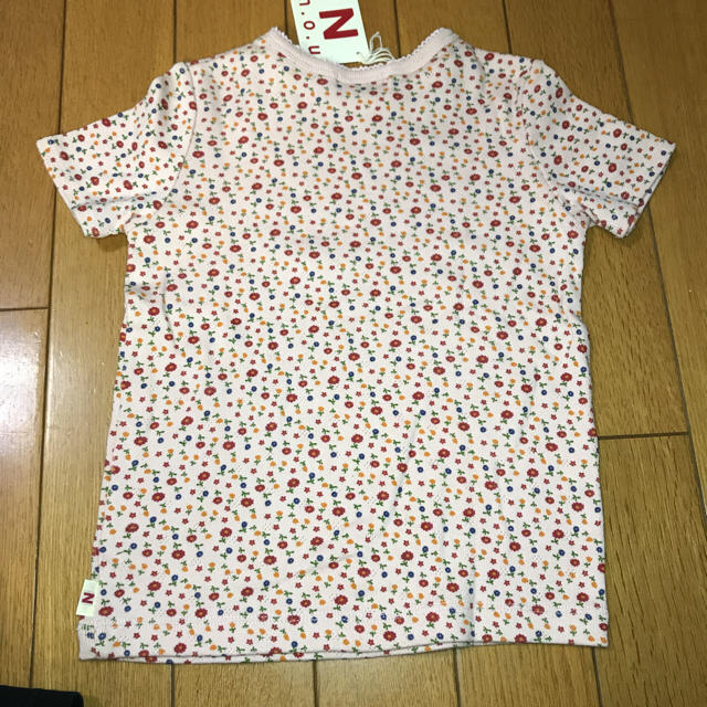 BeBe(ベベ)のBeBe Tシャツ  ズボン110cm キッズ/ベビー/マタニティのキッズ服女の子用(90cm~)(Tシャツ/カットソー)の商品写真