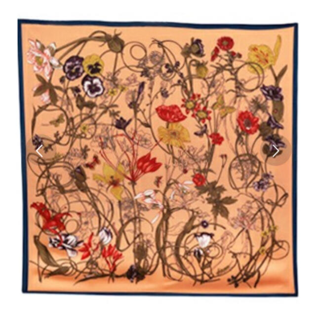 Ameri VINTAGE(アメリヴィンテージ)の【美品❗️完売】Ameri フローラルスカーフ オレンジ レディースのファッション小物(バンダナ/スカーフ)の商品写真